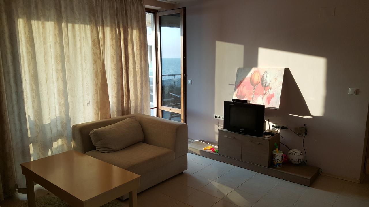 Pomorie Bay Aparthotel Екстериор снимка